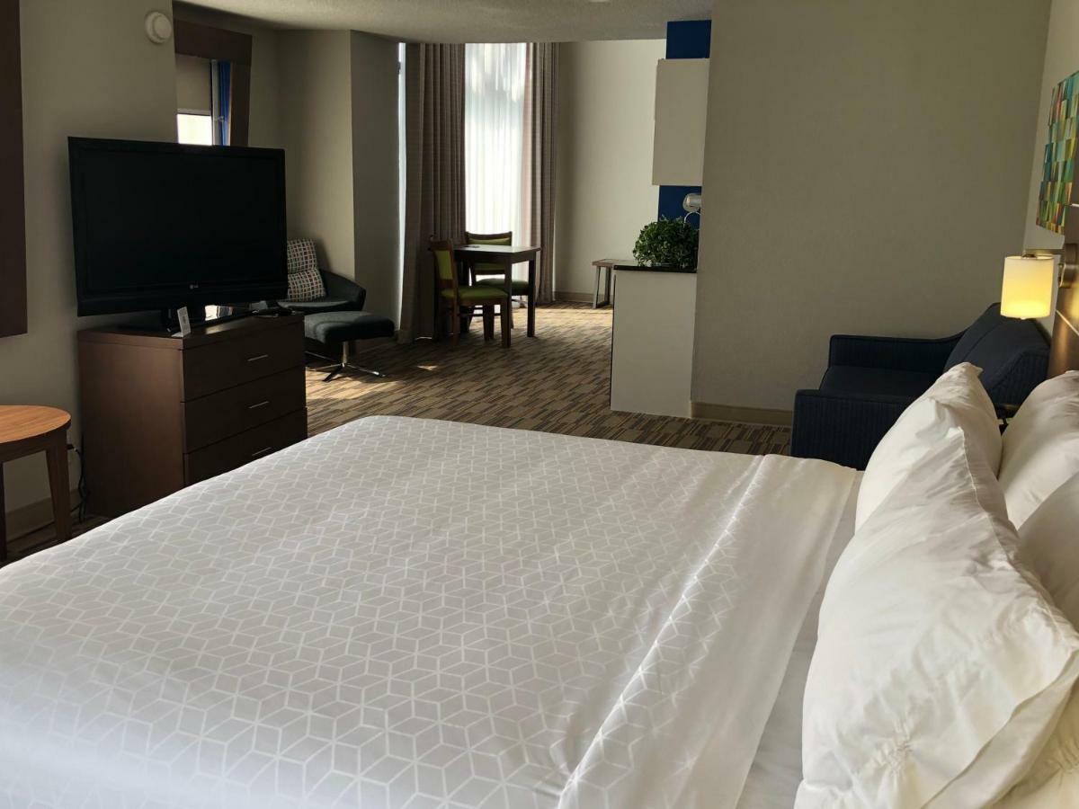 Holiday Inn Express And Suites Quakertown - Allentown Area By Ihg Eksteriør billede