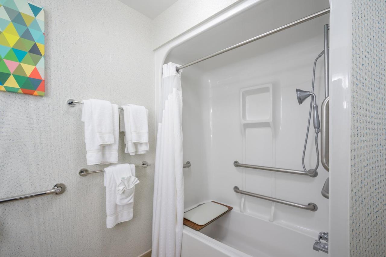 Holiday Inn Express And Suites Quakertown - Allentown Area By Ihg Eksteriør billede